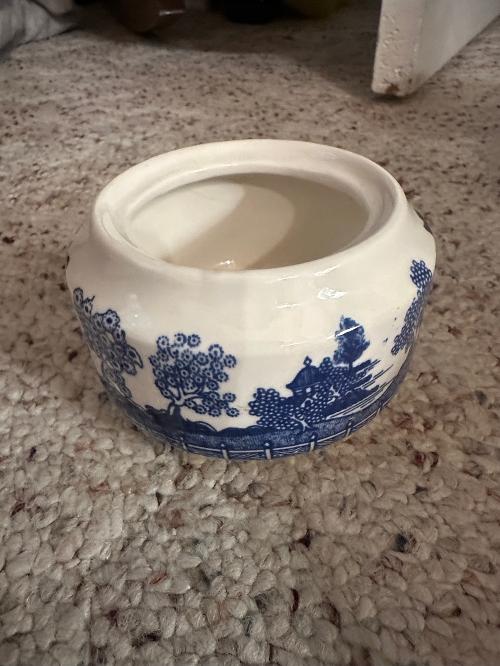 Classic Blue and White Ceramic Home Art Vase - Buffalo pottery